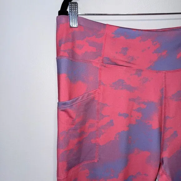 Purple & Pink Cloud Print Performance Leggings W/ Side Pockets Size 1X - Picture 2 of 5